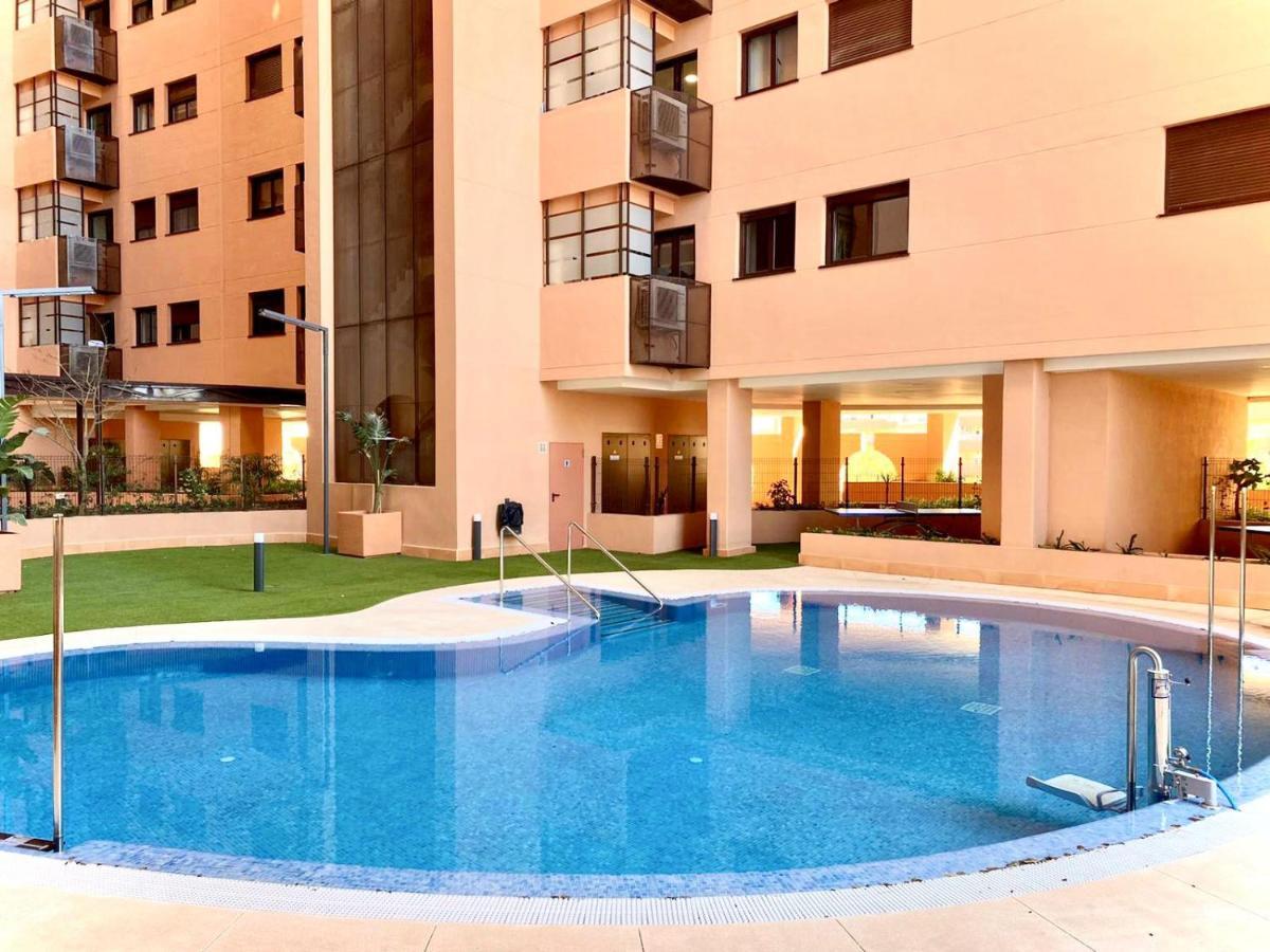 Sky Garden Trip Malaga Apartment Ngoại thất bức ảnh