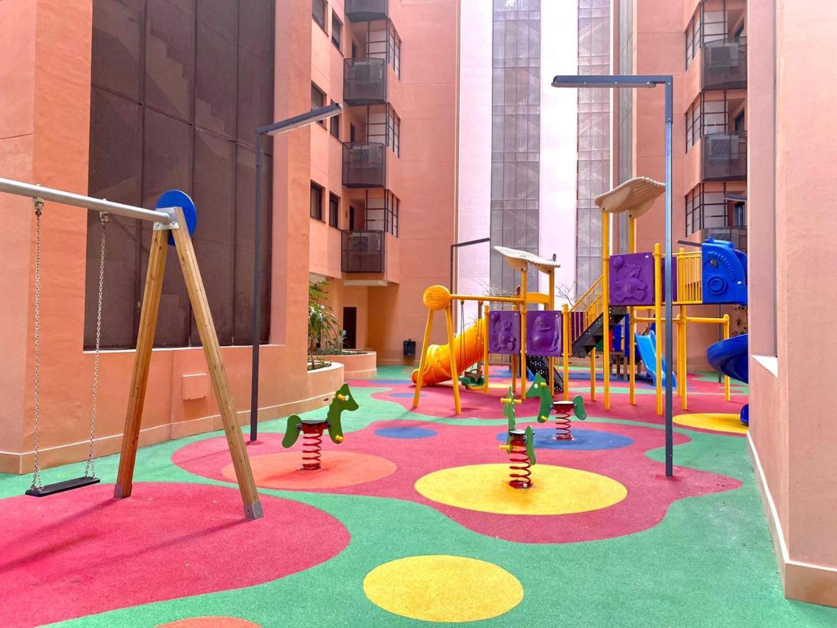 Sky Garden Trip Malaga Apartment Ngoại thất bức ảnh